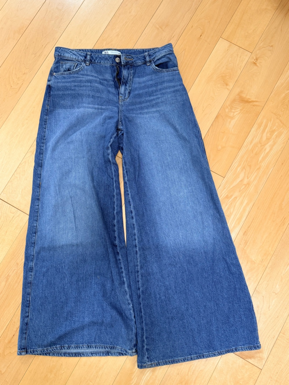Zara Wide Leg Flare Jeans in Medium Blue